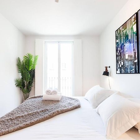 My Lx Flat Graca Lighting Design Apartment Lisboa Extérieur photo