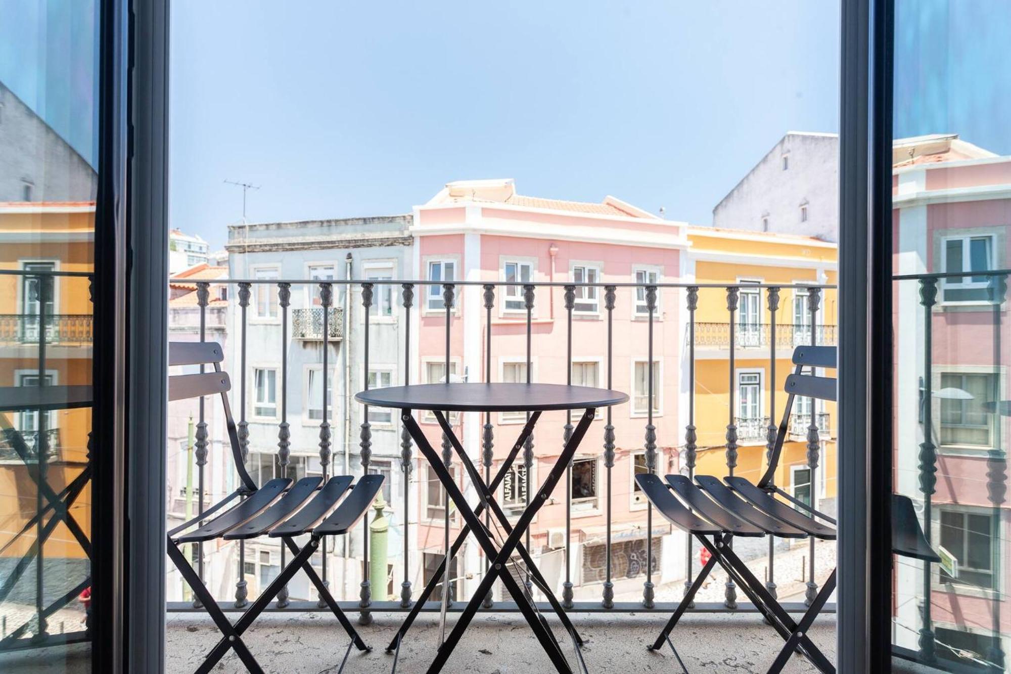 My Lx Flat Graca Lighting Design Apartment Lisboa Extérieur photo